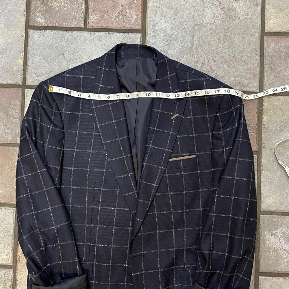 Versace Men’s Jacket. Size L? - Picture 6 of 9
